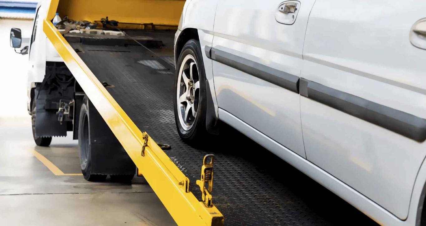 Long-Distance Towing service available in Cuyahoga Falls, OH